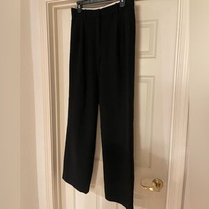 Aritzia Black Effortless Pant size 10